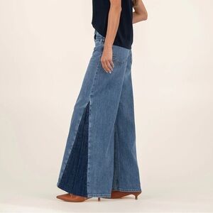 Kut from the Kloth Blue Flare & Wide Leg Jeans